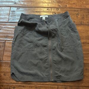 Banana Republic Charcoal 100% silk Mini Skirt